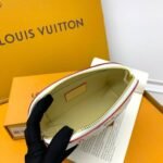 Louis Vuitton x Murakami Cosmetic Pouch PM Monogram White 19Cm M13744 - Image 5