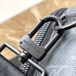 Super Vip 1:1 – Louis Vuitton Alpha Messenger Bag Monogram Eclipse Canvas Black 24Cm M46955 - Image 8