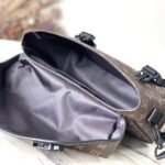 Super Vip 1:1 – Louis Vuitton LV Trail Messenger Bag Monogram Macassar Brown 31Cm M46972 - Image 6