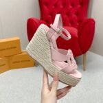 Louis Vuiiton LV Isola Wedge Sandal Rose 1AGYI1 - Image 3