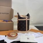 Super Vip 1:1 – Louis Vuitton Duffle Monogram Coated Canvas Beige 22Cm M43587 - Image 3