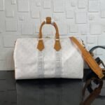 Super Vip 1:1 – Louis Vuitton Keepall Bandoulière 45 Off White 45Cm M14838 - Image 4