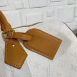 Super Vip 1:1 – Louis Vuitton Keepall Bandoulière 45 Off White 45Cm M14838 - Image 6