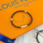 Louis Vuitton Chain It Bracelet Gold M8578E - Image 2