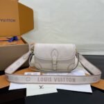 Super Vip 1:1 – Louis Vuitton Diane Bag Creme 23Cm M46388 - Image 2