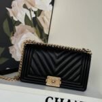 Super Vip 1:1 – Chanel Le Boy Chevron Black 25Cm - Image 2