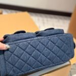 Chanel Large Hobo Bag Washed Denim And Gold Tone Metal Dark Blue 31Cm - Image 4