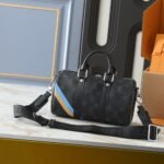 Louis Vuitton Keepall Bandoulière 25 Mon Monogram Black 25Cm P01942 - Image 4