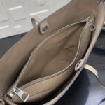 Super Vip 1:1 - Louis Vuitton Flore Mahina Galet 28Cm M12140 - Image 6