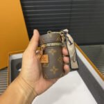 Gift set: Louis Vuitton Pochette Métis Bag Monogram Reverse Canvas 25Cm M44876 - Image 6