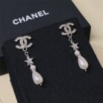 Chanel CC Crystal Star And Pearl Earrings Silver - Image 2