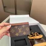 Gift set: Louis Vuitton Nano Noé Bag Monogram Brown 16Cm M81266 - Image 8