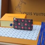 Louis Vuitton x Murakami Key Pouch Monogram Cerises Brown 11Cm - Image 3