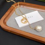 Gucci Blondie Pearl Drop Necklace Gold 774689 I4620 8078 - Image 2