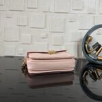 Super Vip 1:1 – Louis Vuitton Pochette Métis East West Pink 21Cm M14208 - Image 5
