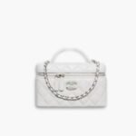 Chanel 25C Matelasse Vanity White 19cm