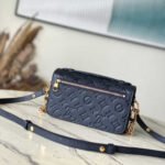 Super Vip 1:1 - Louis Vuitton Pochette Métis East West Bag Black 21Cm M46595 - Image 5