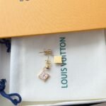 Louis Vuitton Color Blossom BB Star Earrings Red Gold - Image 5