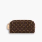 Louis Vuitton Dopp Kit Toilet Pouch Monogram Brown 27Cm