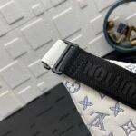 Super Vip 1:1 – Louis Vuitton Rush Bumbag White 30Cm M25227 - Image 6