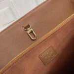 Super Vip 1:1 –  Louis Vuitton OnTheGo Organizer Bag Brown 37Cm M14235 - Image 6