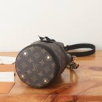Super Vip 1:1 – Louis Vuitton Canoé Bag Monogram Coated Canvas Brown 14Cm M83480 - Image 5