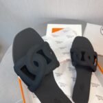 Hermes Aloha Sandal Black H201157Z 02350 - Image 7