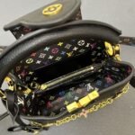 Louis Vuitton x Takashi Murakami Capucines BB Black 21Cm - Image 7