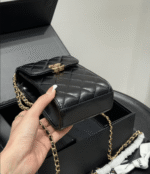 Chanel Trendy CC Phone Holder Leather Quilted Crossbody Bags Black 17 cm - Image 3