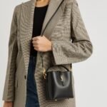 Saint Laurent Le 37 Mini In Shiny Leather Black 15cm 7658702R20W1000 - Image 2