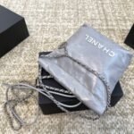 Chanel 22 Mini Handbag Light Gray 18cm - Image 3