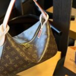 Louis Vuitton Slouchy PM Monogram 30cm M11952 - Image 3