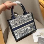 Dior Small Book Tote White and Navy Blue 26cm M1325CETK M34I - Image 3