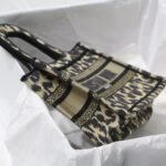 Dior Mini Book Tote Beige Multicolor Mizza Embroidery 23cm S5475ZRHM M918 - Image 3