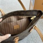 Louis Vuitton Piano Monogram Bag 32cm M12095 - Image 4