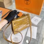 Hermes Mini Kelly Handbag Alligator Brown 22cm - Image 4