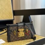 Louis Vuitton Petite Malle Bag Monogram 19cm M45943 - Image 5