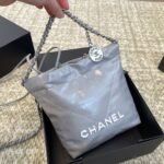 Chanel 22 Mini Handbag Light Gray 18cm - Image 5