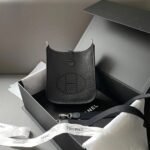 Hermes Evelyne Amazone Bag Noir 17cm H069426CKAV - Image 2