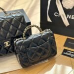 Chanel Mini Flap Bag With Handle Black 19cm AS5032 B17665 94305 - Image 5