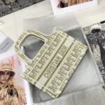 Dior Mini Book Tote Gold Tone 22cm - Image 5