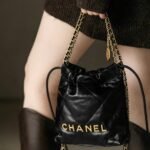 Chanel 22 Mini Bag Shiny Leather Black 20cm AS3980 B08037 94305 - Image 6