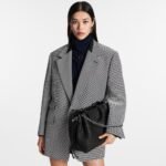 Louis Vuitton Bella Tote Bag Black 32cm M59200 - Image 5