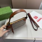 Gucci GG Emblem Super Mini Shoulder Bag Brown 24cm 820696 FAD6L 9758 - Image 5