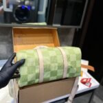 Louis Vuitton Keepall Bandoulière Damier Canvas Green 35cm N40671 - Image 5