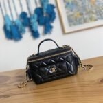 Chanel 22K Small Vanity Case With Pockets In Black 17cm - Image 6