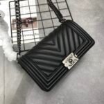 Chanel Boy Chevron Medium Handbag Calfskin Black 25cm - Image 3