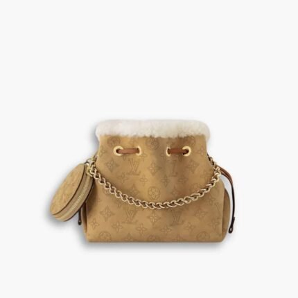 Louis Vuitton Bella Handbag Monogram Brown 23cm M11839