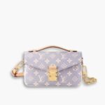 Louis Vuitton Pochette Métis East West 21cm M12429