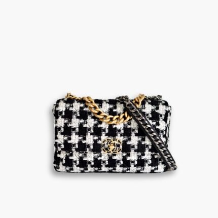 Chanel 19 Bag Tweed White And Black 26cm
